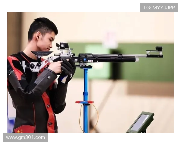 盛李豪谈射击带来的自律性